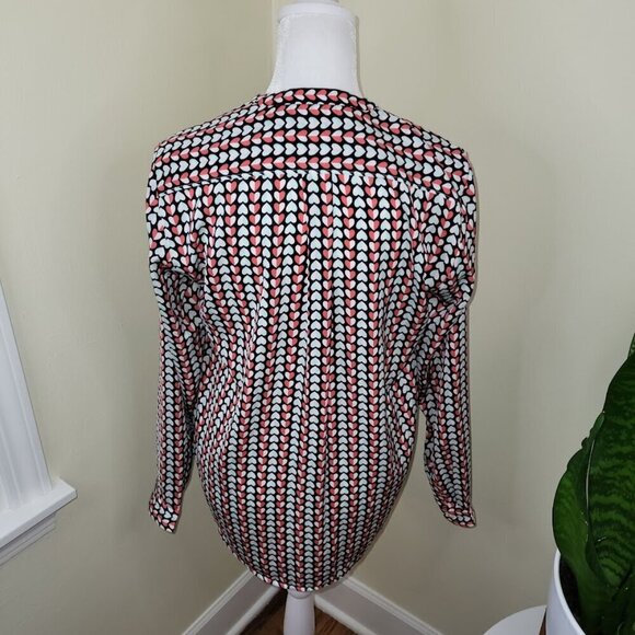 GAP V-Neck Blouse Red & Blue Hearts Pattern Long Sleeves Flowy Women's Size XS - Picture 5 of 14